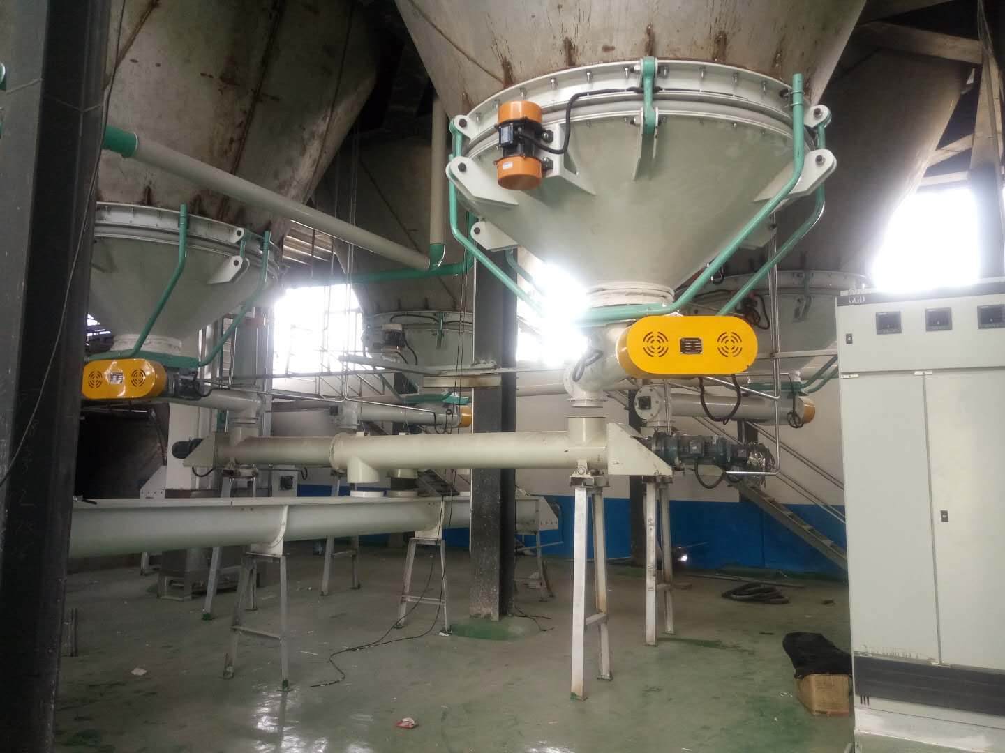 岳阳定速电子螺旋秤